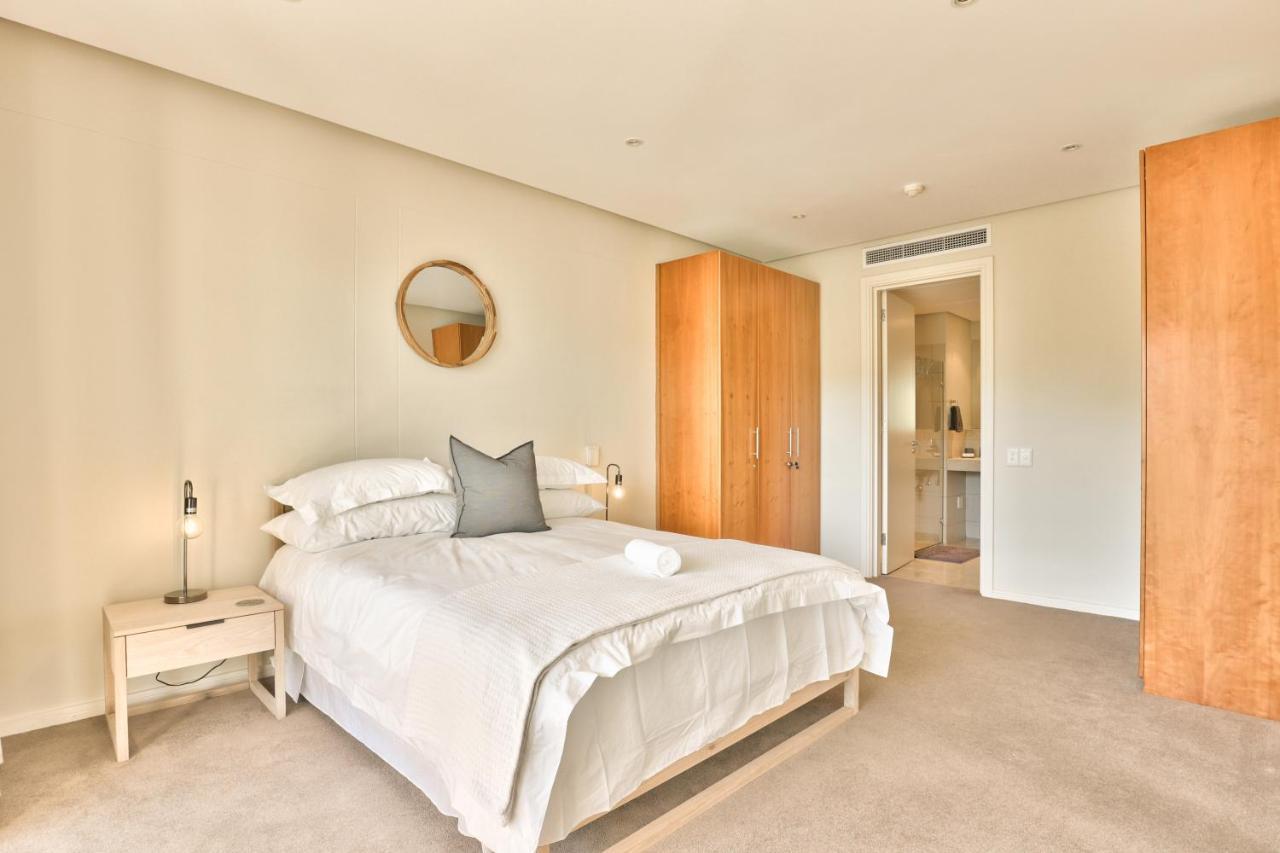 Elegant V&A Waterfront Canal Apartment Κέιπ Τάουν Εξωτερικό φωτογραφία