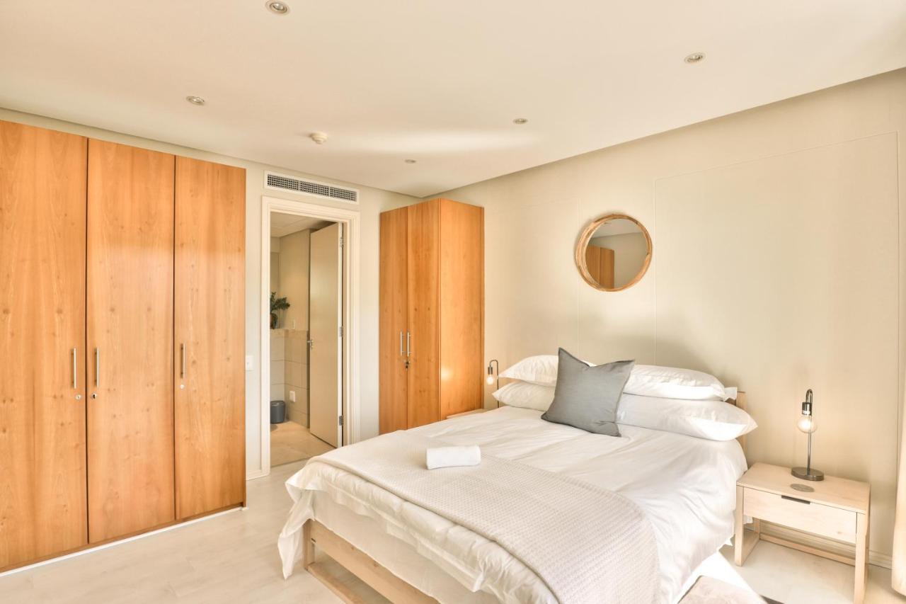 Elegant V&A Waterfront Canal Apartment Κέιπ Τάουν Εξωτερικό φωτογραφία